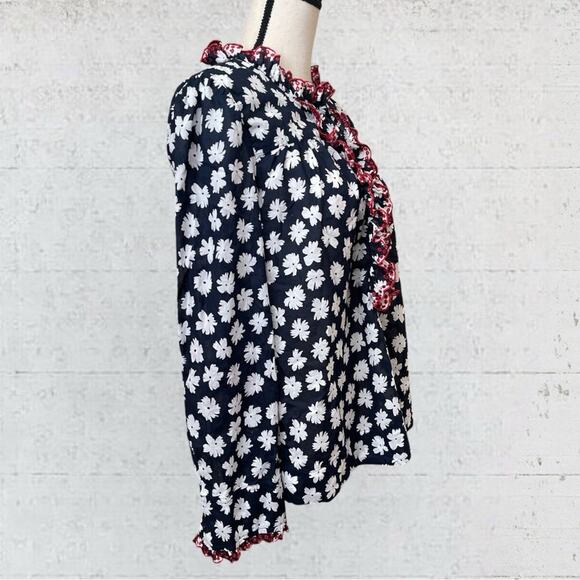 J. Crew Embroidered Ruffle Blouse Scattered Daisy Print Preppy Size Medium - Picture 4 of 10